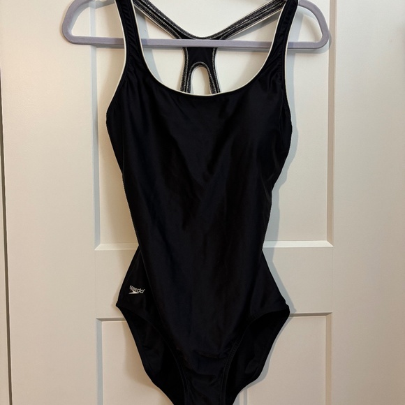 Speedo One Piece Black Bathing Suit, Size 12, Excellent Condition - Picture 1 of 2
